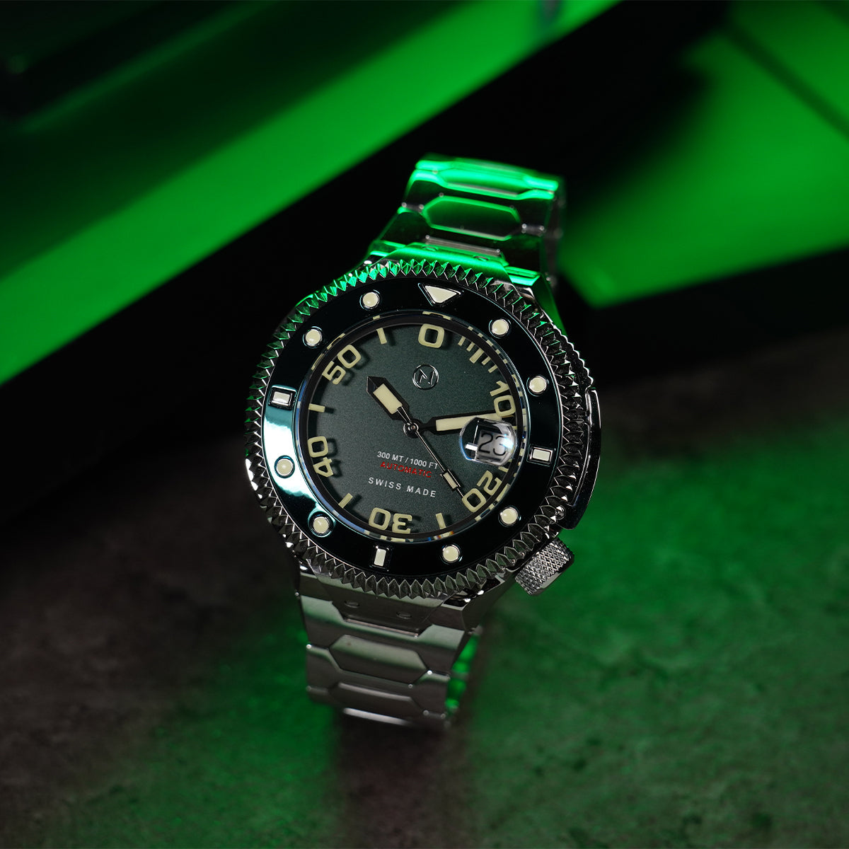 Atlantean II N003-07 Green Sand Blast Dial