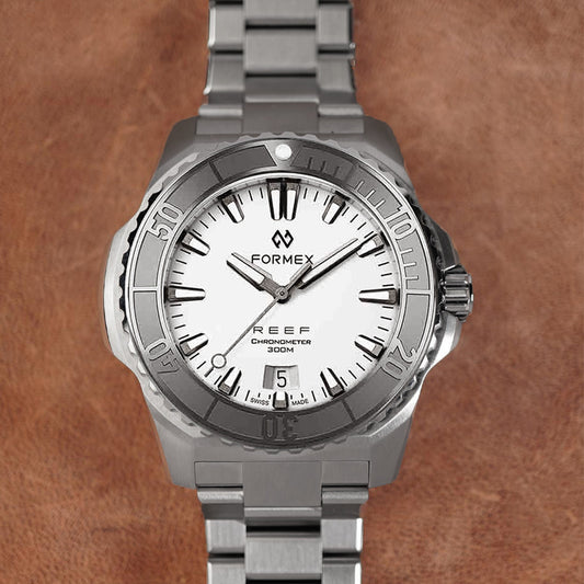 Formex Reef 39,5mm White Dial Steel Bezel COSC