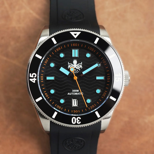 Phoibos Wave Master 300M PY010CR Black Dial