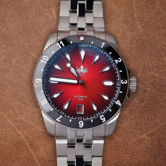 Phoibos Voyager 200m PY035D Sunburst Red Dial