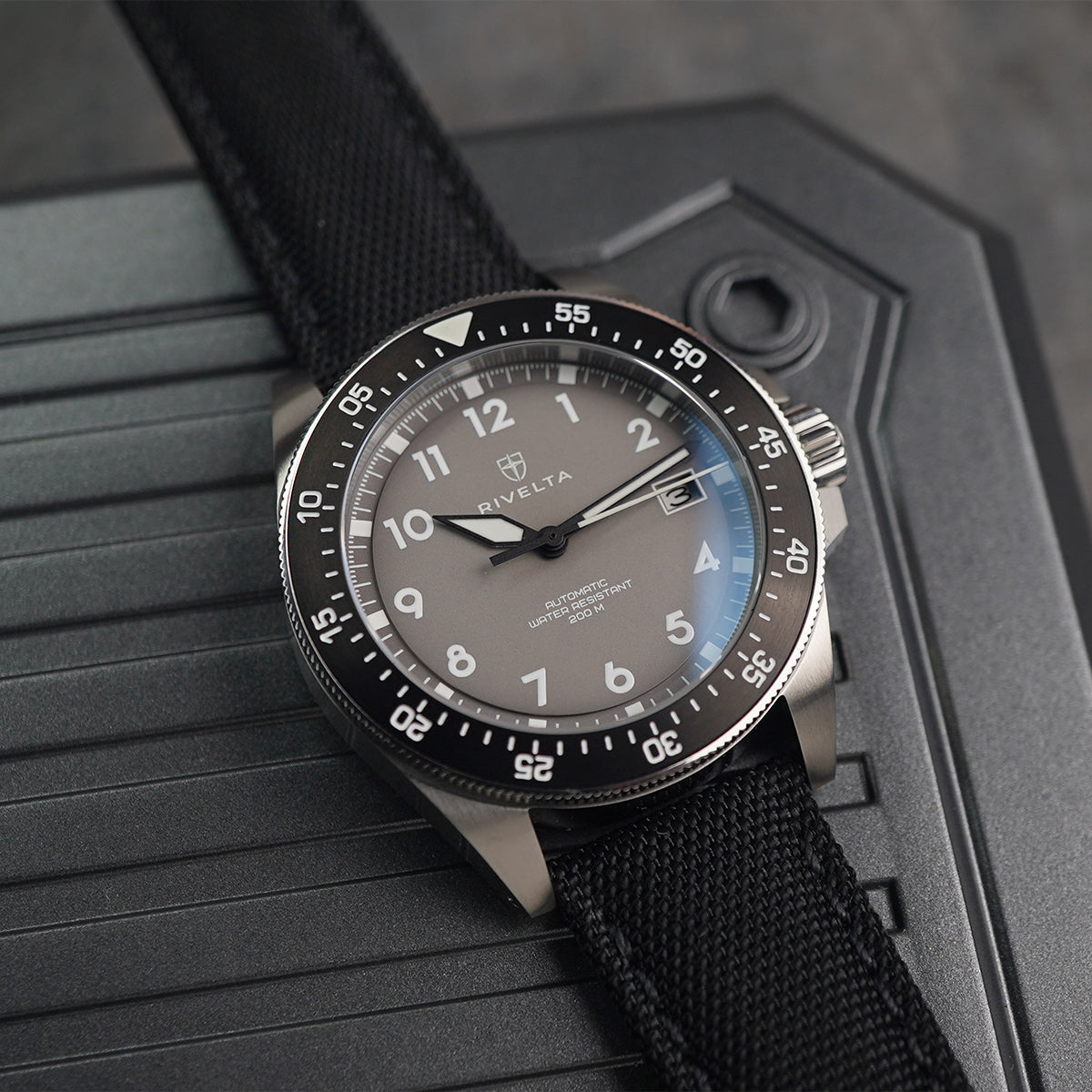 Rivelta Metrodive 01 Grey Dial