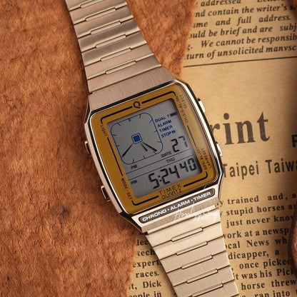 Timex-Q Reissue Digital LCA Gold