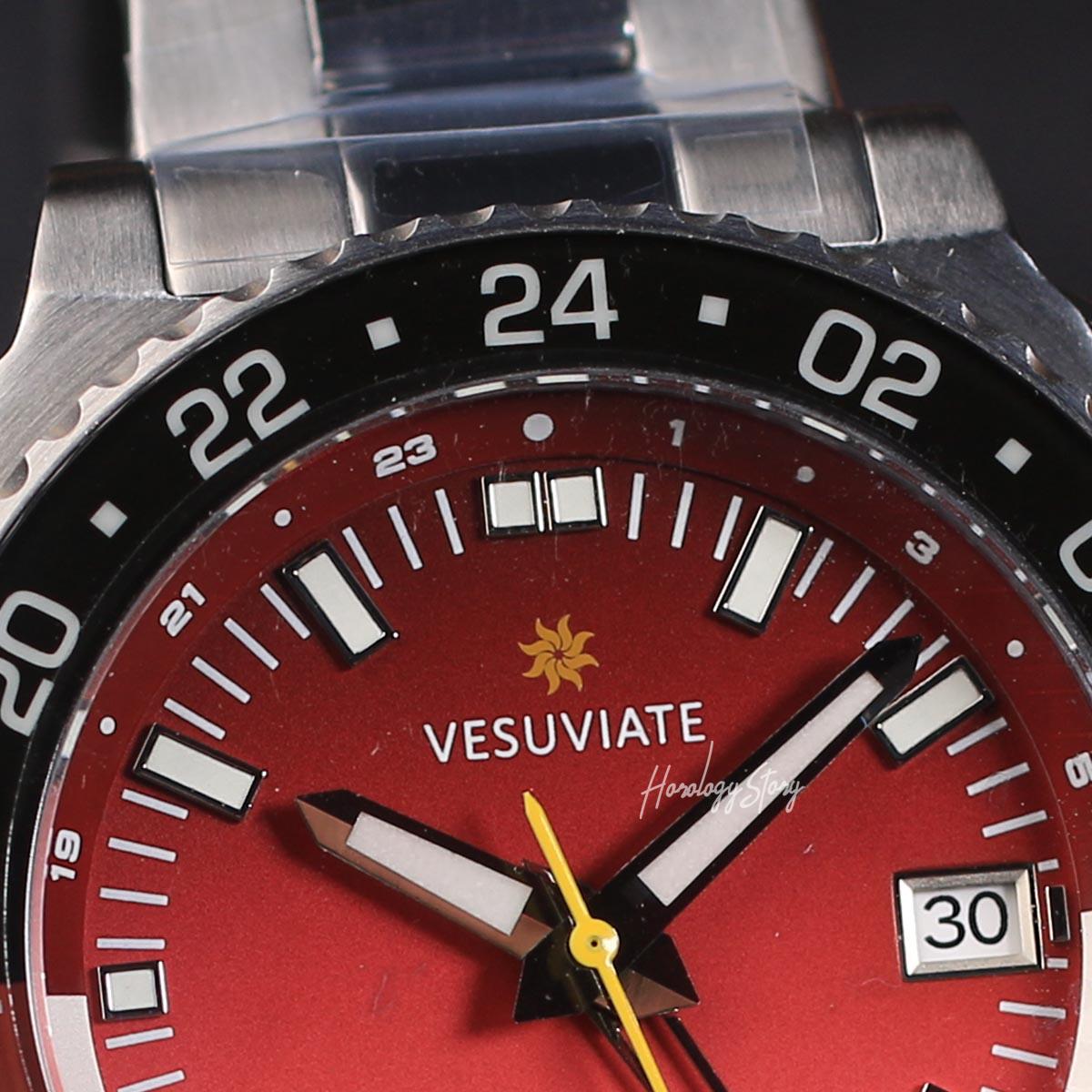 Vesuviate Volare 41mm GMT Red Dial